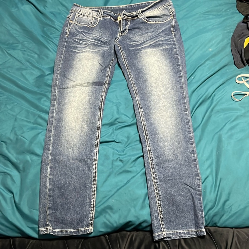 Women’s jeans